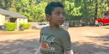 EVERYDAY HERO: 5-year-old saves family from fire