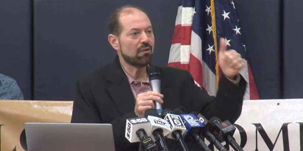 Milwaukee mosque leader back in immigration court to fight deportation case