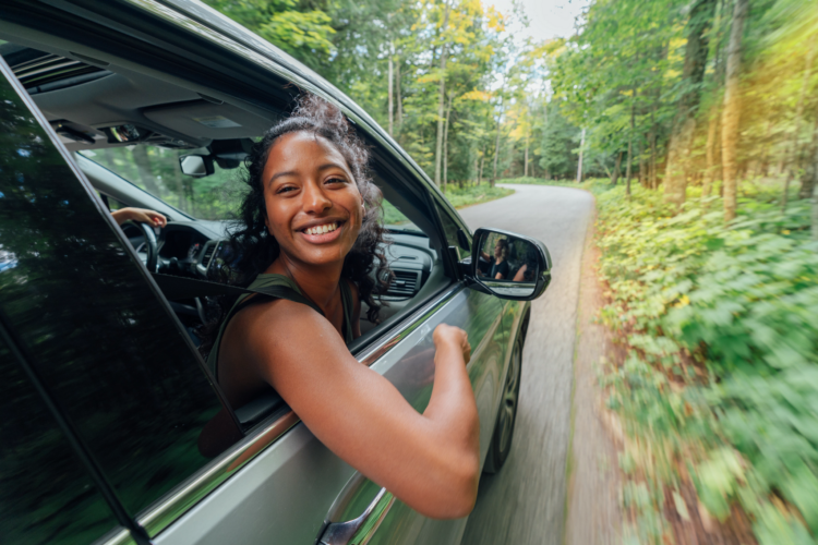 Girlfriends Group Road Trips To Cave Point County Park In Door County (Photo: Travel Wisconsin)