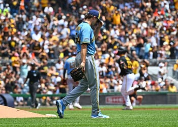 Milwaukee Brewers v Pittsburgh Pirates
