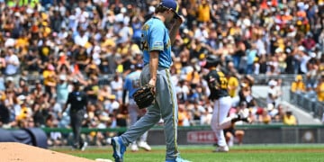 Milwaukee Brewers v Pittsburgh Pirates