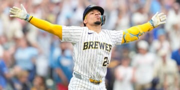 Miami Marlins v Milwaukee Brewers