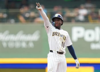 Colorado Rockies v Milwaukee Brewers