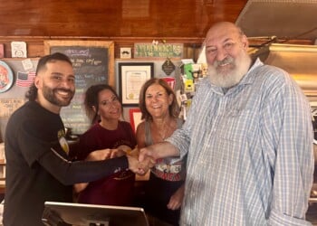 New and Old Owners of Frank's Diner in Kenosha