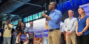David Crowley reenters the race for governor of Wisconsin