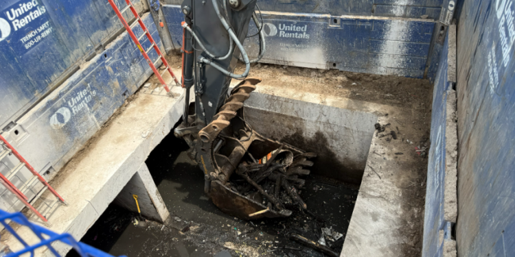 Sewer pipe clog could be linked to flooding events in Bay View