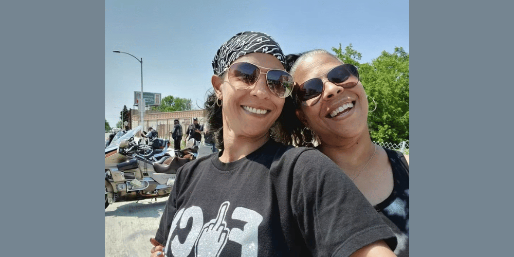 Amy Austin and her Sister Deborah Austin.