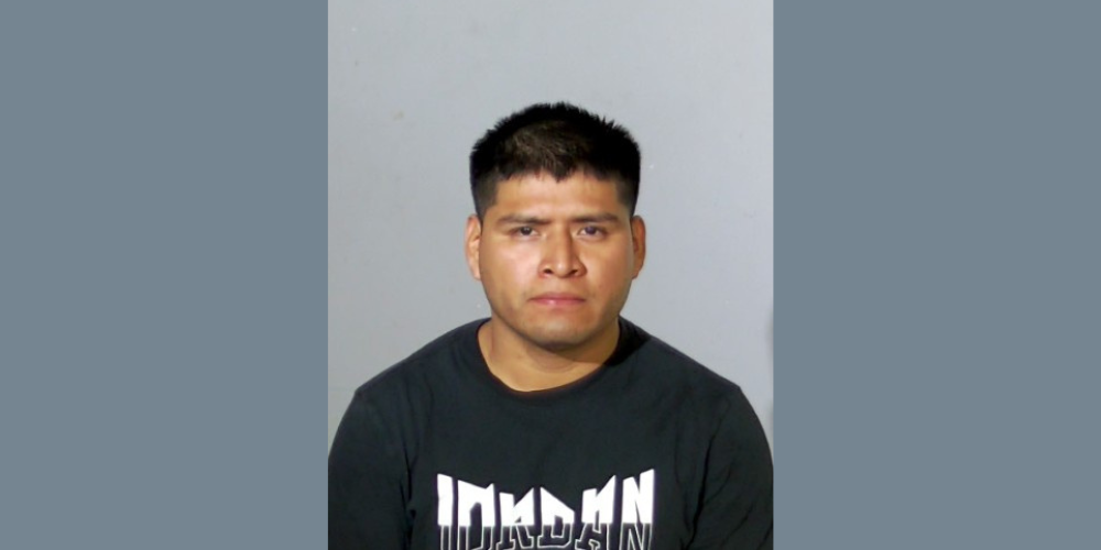 Man charged in attack outside Milwaukee pizza shop