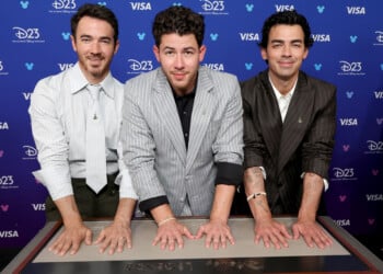 Jonas Brothers bringing “Burning Up Tour All Over Again” to Milwaukee