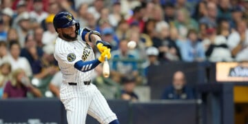 Texas Rangers v Milwaukee Brewers
