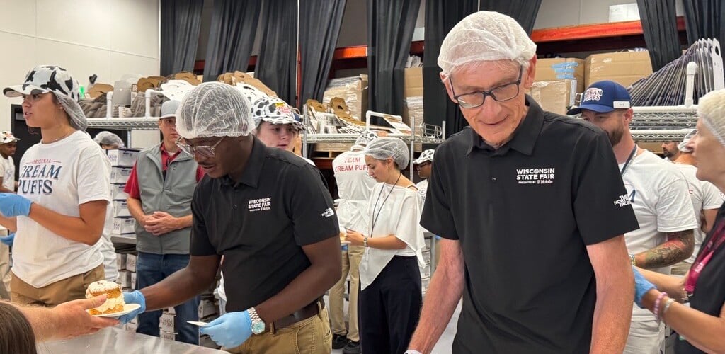 Cream Puff Pavilion renames “Tony Evers Bakery” at the Wisconsin State Fair