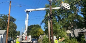 We Energies installs smart switches