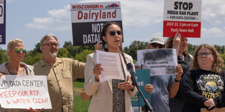 Residents and advocates with Power Wisconsin Forward speak out against a gas plant proposal in the Town of Paris that would be the second-largest natural gas plant in Wisconsin. Image courtesy of Healthy Climate Wisconsin.
