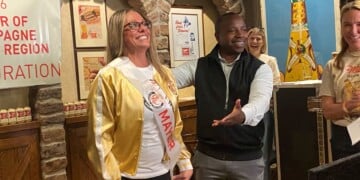 Miller High Life Honorary Mayor Inauguration (Photo: Elizabeth Lintonen)