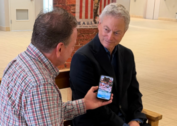 Gary Sinise: A patriotic American spends a few days in Milwaukee