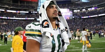 MINNEAPOLIS, MINNESOTA - SEPTEMBER 13: Jordan Love #10 of the Green Bay Packers looks on after losing to the Minnesota Vikings 39-22 at U.S. Bank Stadium on September 13, 2026 in Minneapolis, Minnesota. (Photo by Stephen Maturen/Getty Images)