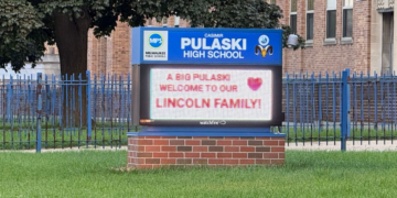 Pulaski High School welcomes Lincoln Avenue School students. Photo courtesy of: Nazir Spencer.