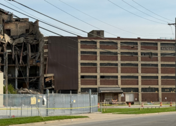 National Warehouse Corporation building collapse. Photo credit: Nazir Spencer.