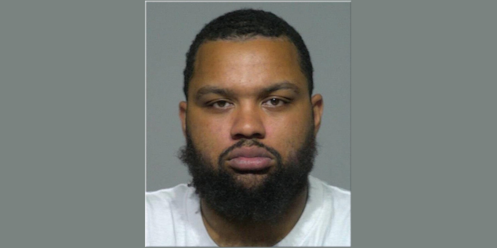 Security guard charged with firing gun during argument in Walgreens parking lot