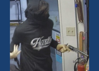 shawano armed robbery old gun 9-3-26
