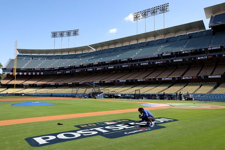 Brewers-Dodgers Game 4 start time moved to 7:00pm CT