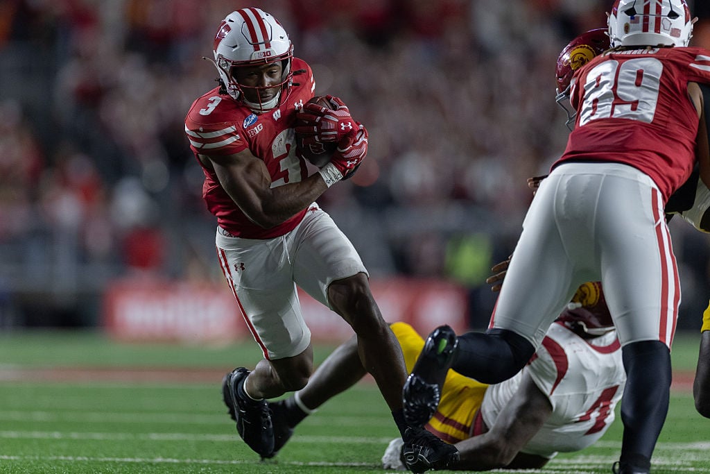 Former Trojans back Bryan Jackson, Wisconsin upset No. 16 Southern California 24-7