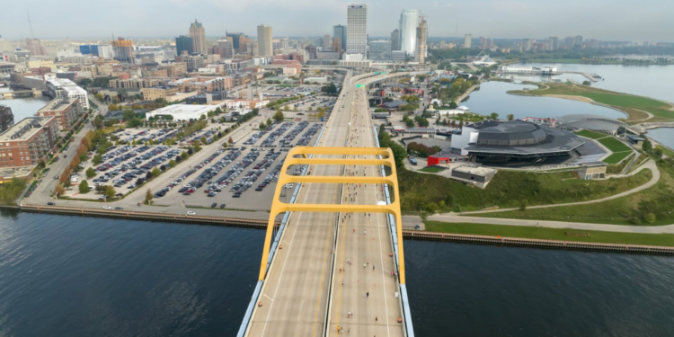 Milwaukee Lakefront Marathon