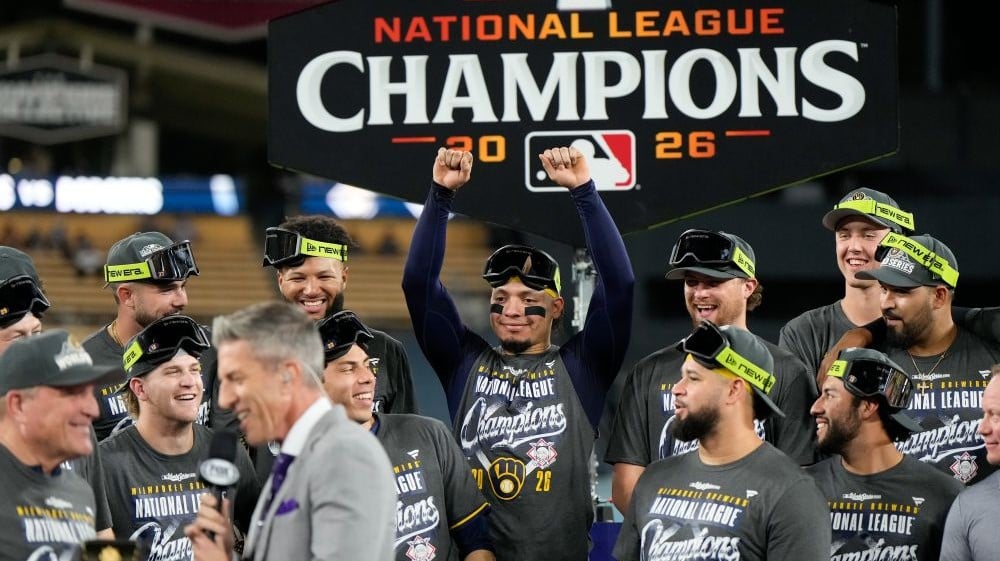 Former MLB stars celebrate Brewers return to World Series after 44-year wait