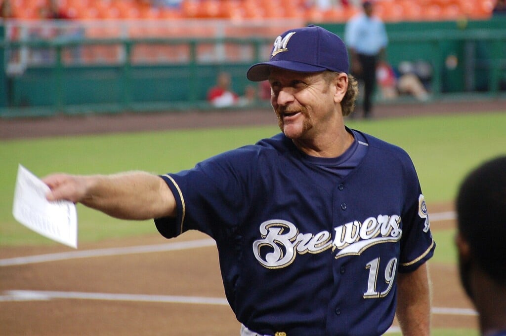 Robin Yount. Image courtesy of Scott Ableman Quakerwildcat at en.wikipedia, CC BY-SA 2.0, via Wikimedia Commons