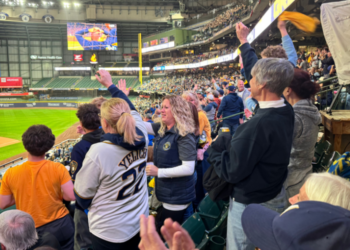 Fans cheer at American Family Field Watch Party for Game 3 of the World Series, October 26, 2026 (Photo: Elisabeth Montemurro)