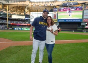 Garrett Mitchell’s mom shares emotional journey from Little League to Brewers World Series 