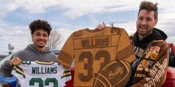 Local woodworking artist on making pieces for Brewers & Packers